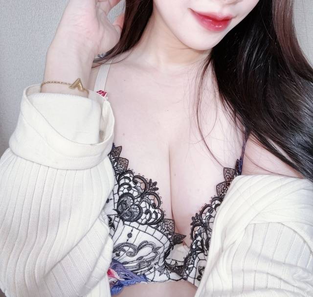 誘惑してもいい…？♡