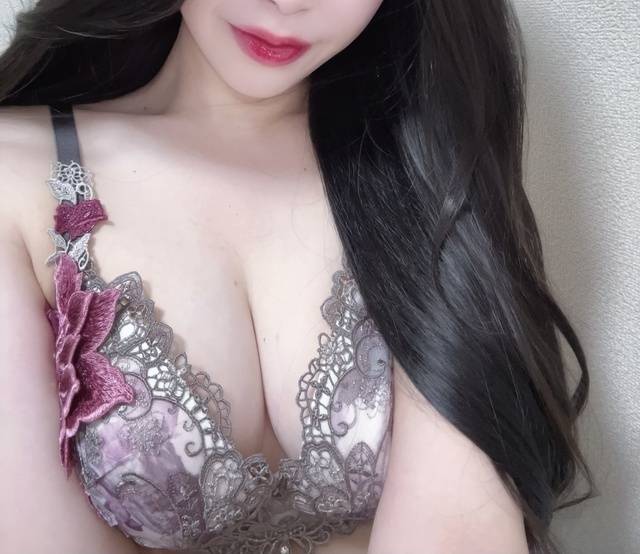 あのね…♡今すぐ会えるよ♡