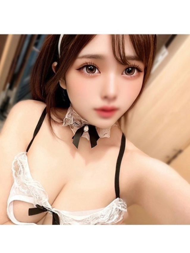 結楽/ゆら・現役芸能活動中(プラチナムレジェンド)