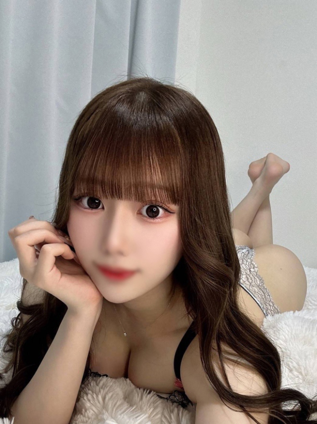 百々奈/ももな(プラチナムレジェンド)