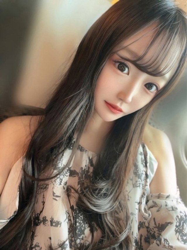 すみれ・元アイドル（プラチナムレジェンド）