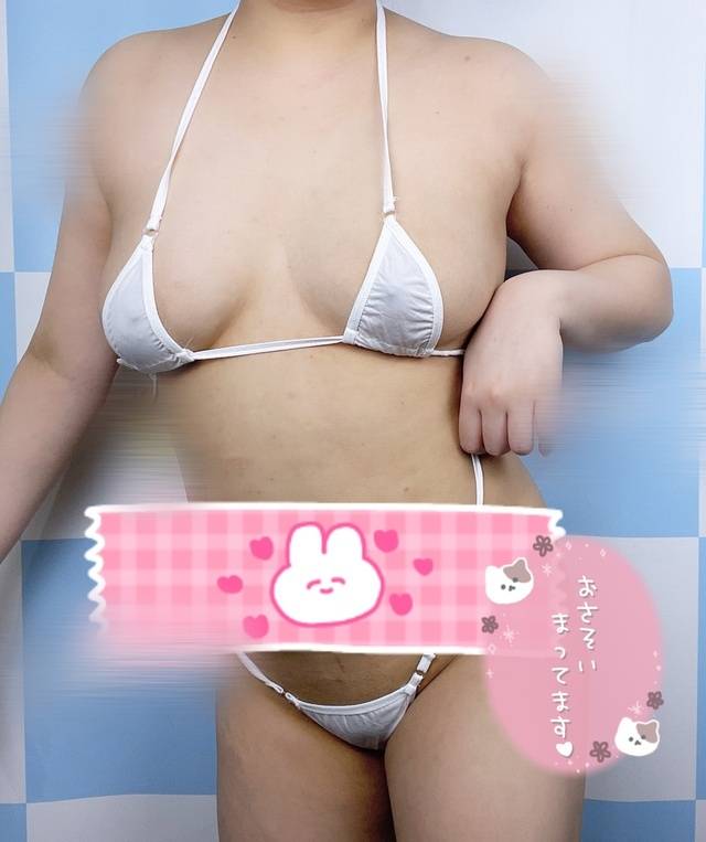 ひな（おっぱいパラダイス）