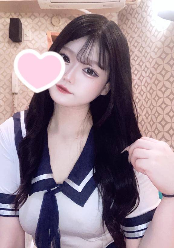 サキ（RED ROOM（レッドルーム））