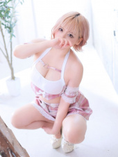 RED ROOM（レッドルーム）