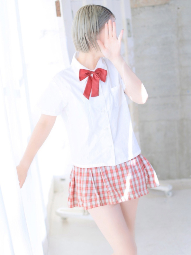 キキ（RED ROOM（レッドルーム））