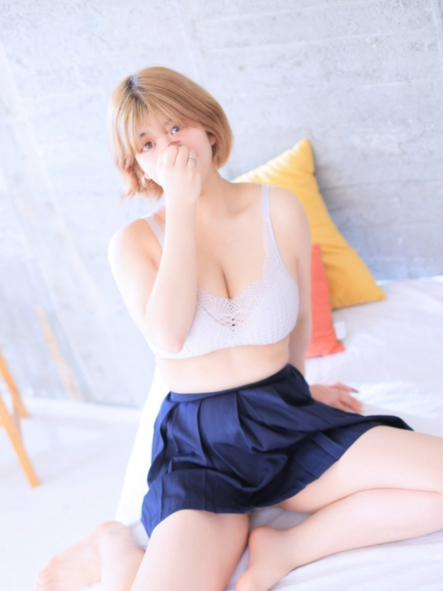 るい（RED ROOM（レッドルーム））