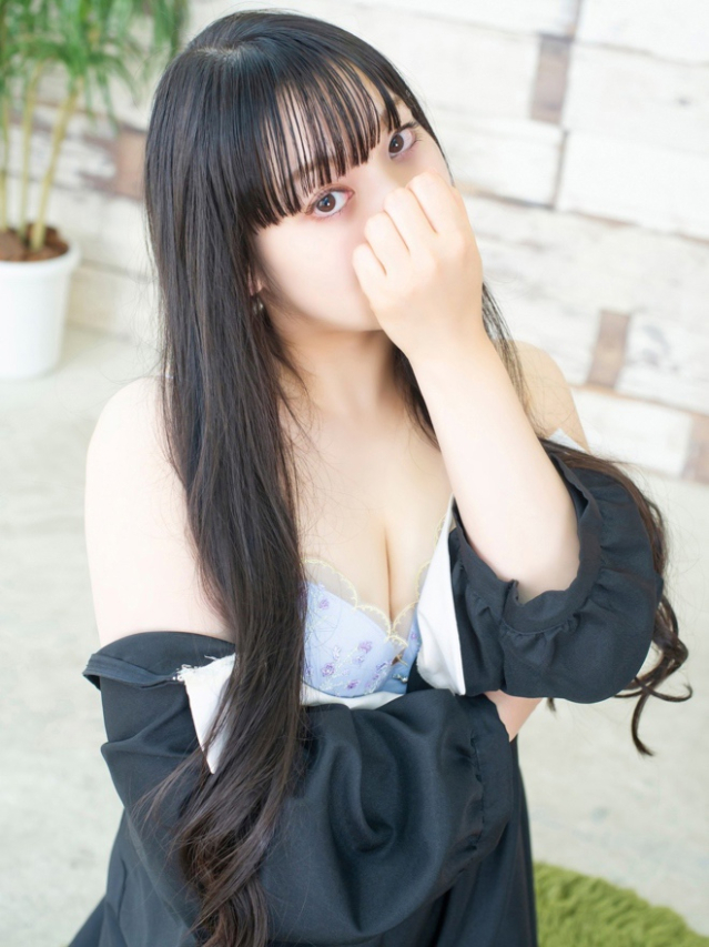 りのあ（RED ROOM（レッドルーム））