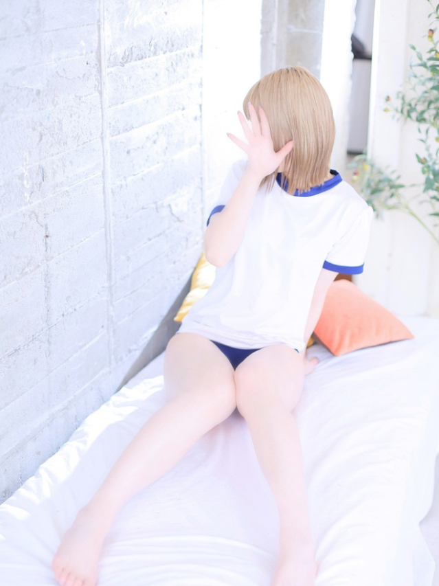 キキ(RED ROOM(レッドルーム))