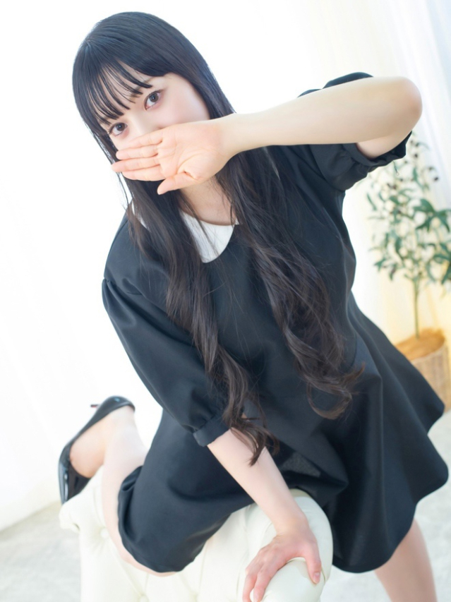 りのあ(RED ROOM(レッドルーム))