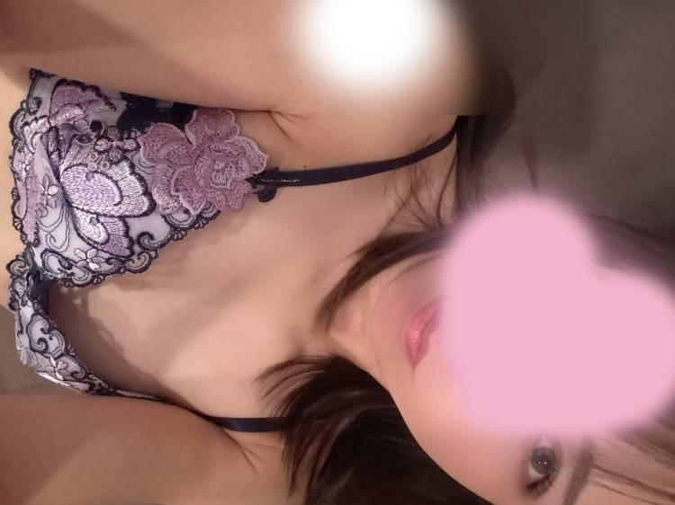 少し😭🤏