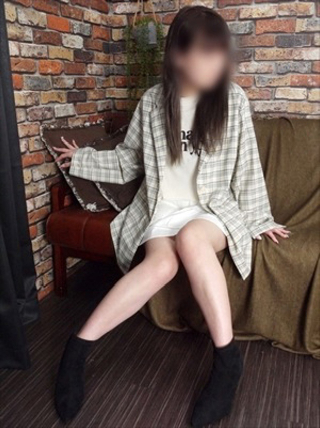 新人るな（加古川人妻リゾート）