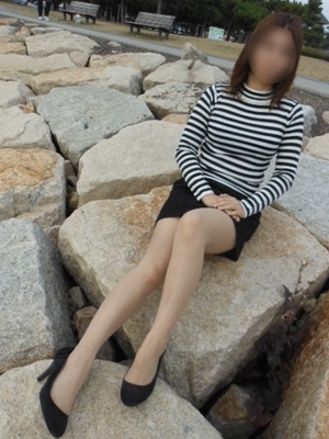 （ロダン）タバコを吸わない素敵な熟女さん大募集！！