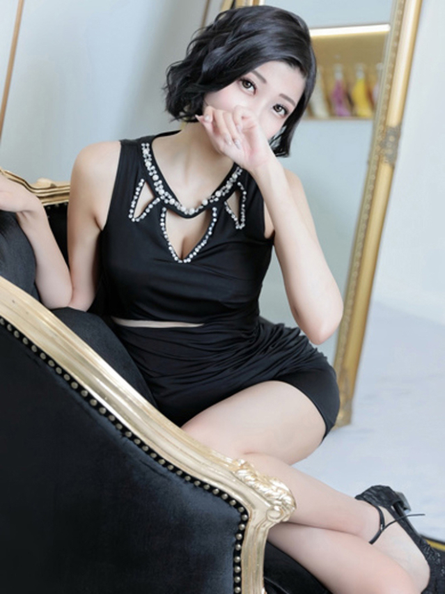 白雪　モデル（クラブブレンダ西中島・新大阪・南方店）