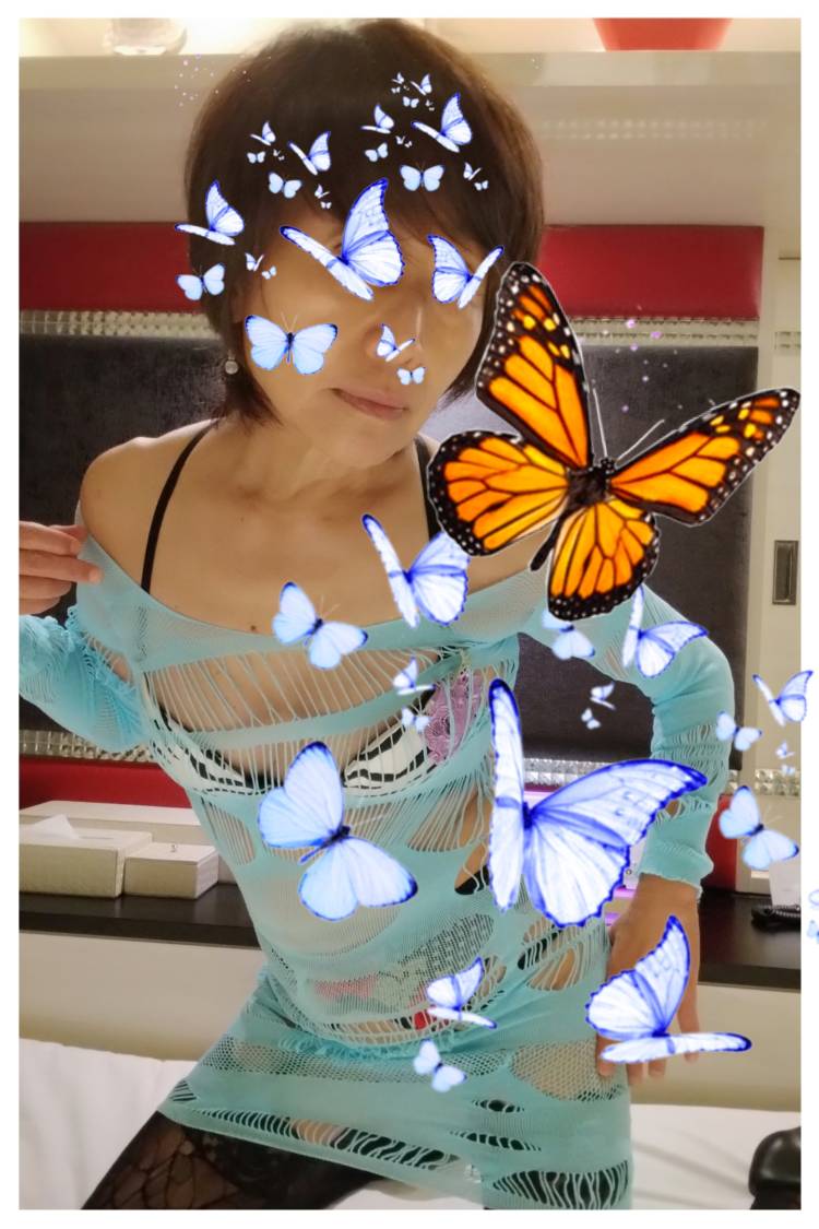 只今絶賛出勤中