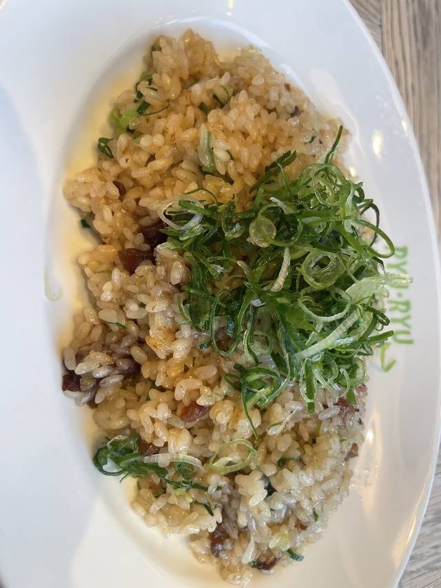 新人ミク(姫路手柄10,000円ポッキー)