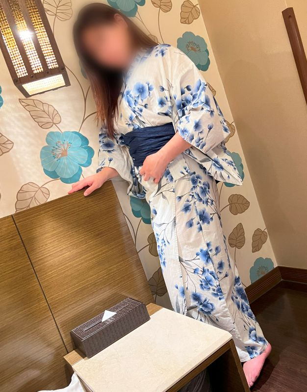 新人かなえ（姫路手柄10,000円ポッキー）