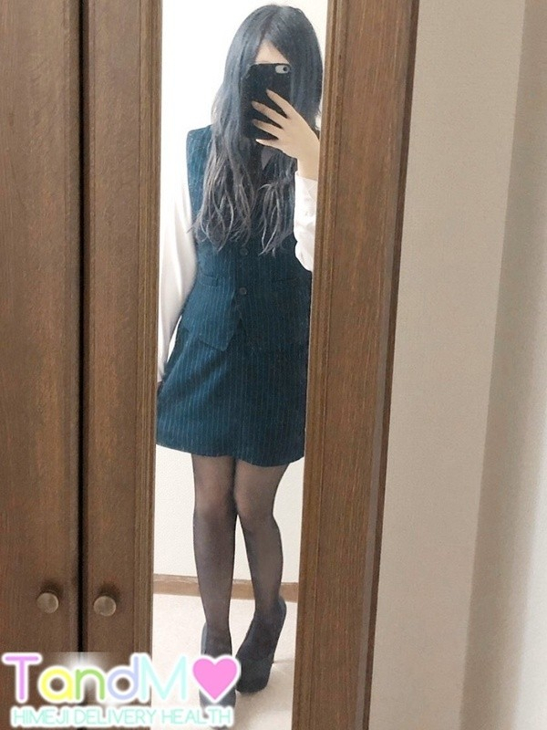 みな(低身長超ロリふわふわ娘)