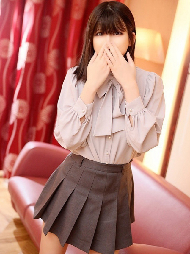 セリナ（シロウト専門店 姫路Queen）