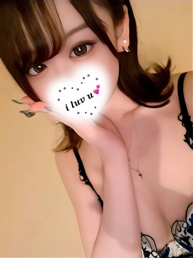 ニイナ（シロウト専門店 姫路Queen）