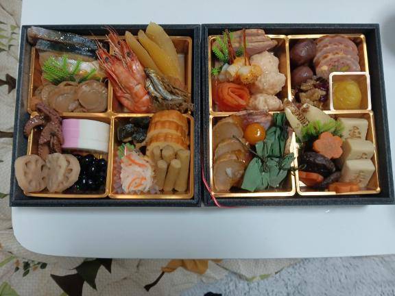 おせち食べました(*^^*)
