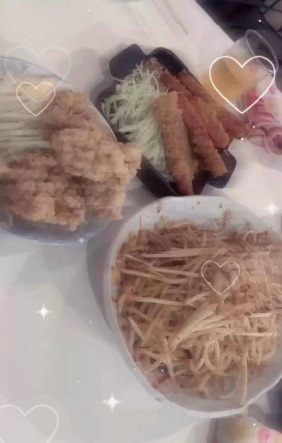 ご飯……
