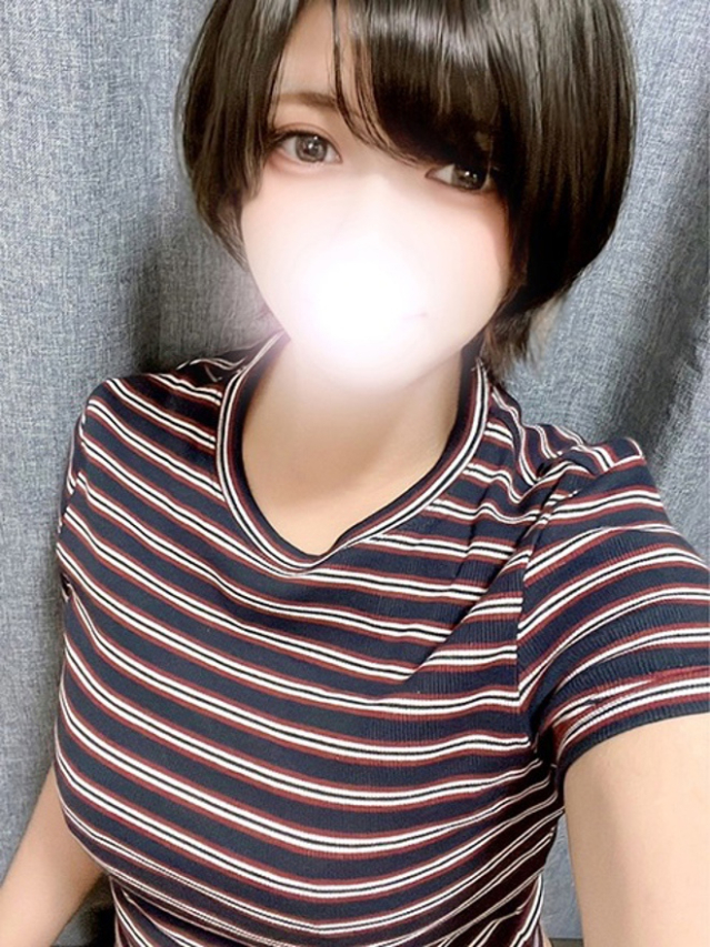 かな（秋葉原コスプレ学園）