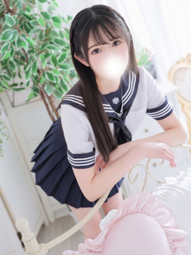 みな（秋葉原コスプレ学園）