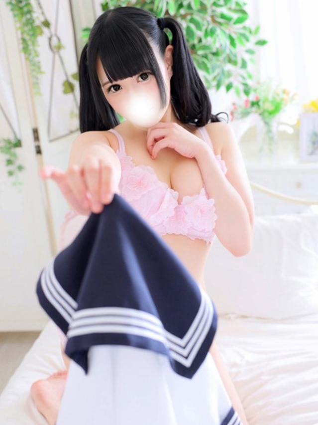 ひな（秋葉原コスプレ学園）