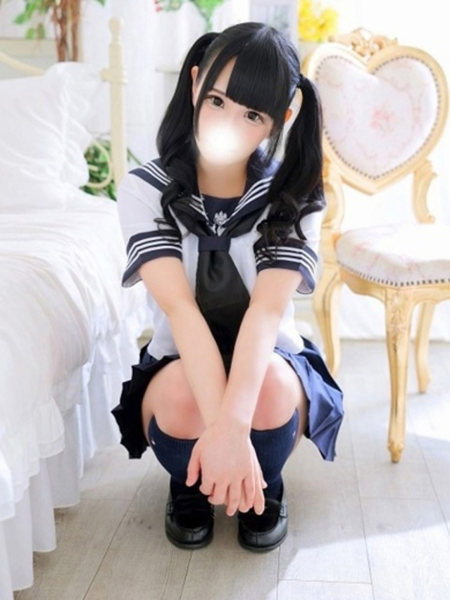 ひな(秋葉原コスプレ学園)