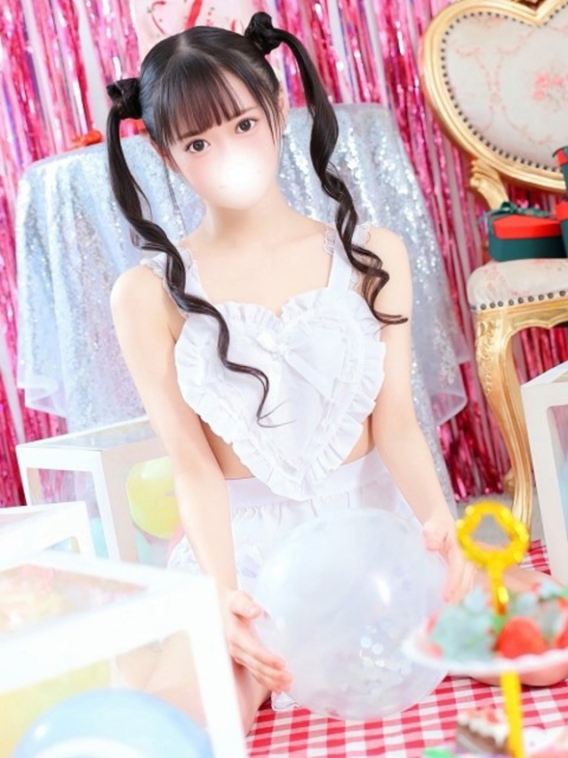 くろ(秋葉原コスプレ学園)