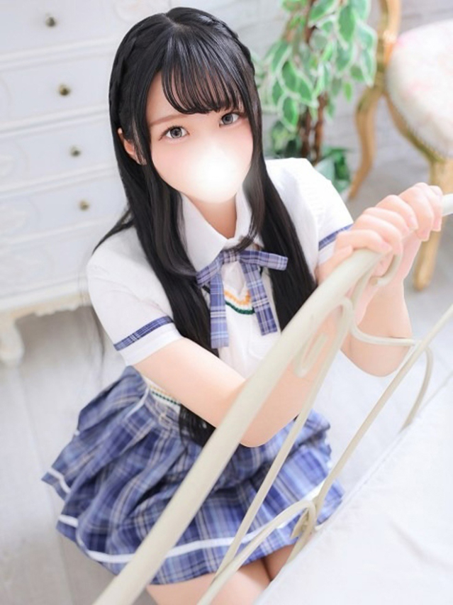 なゆ(秋葉原コスプレ学園)