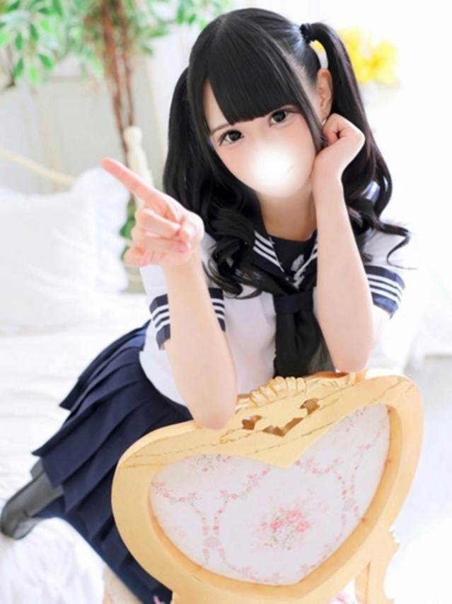 ひな(秋葉原コスプレ学園)