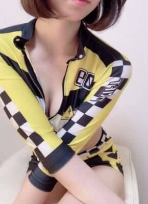 お誘い待ってます?