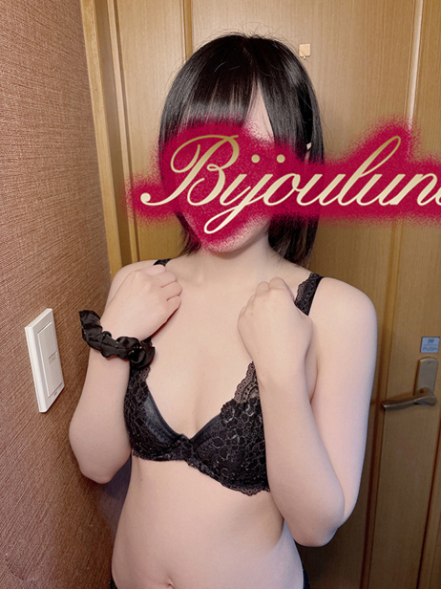 もえか（BIJOULUNA-ビジョルナ-）