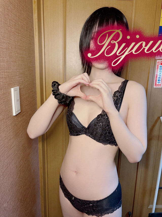 もえか（BIJOULUNA-ビジョルナ-）