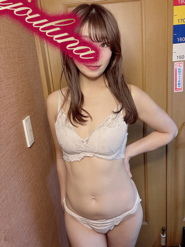 なな（BIJOULUNA-ビジョルナ-）