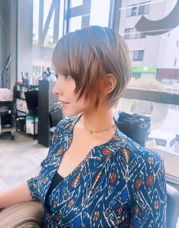 レイヤーとデザインカラー入れてきた✂︎★