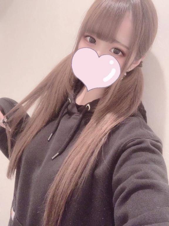 お仕事帰りにゆまとイチャイチャしちゃう？
