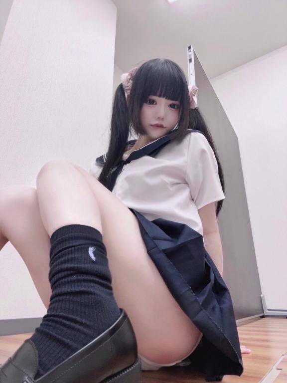 独占して