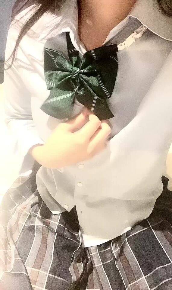 着衣プレイはﾋﾟｰｰ🔞なのっ！