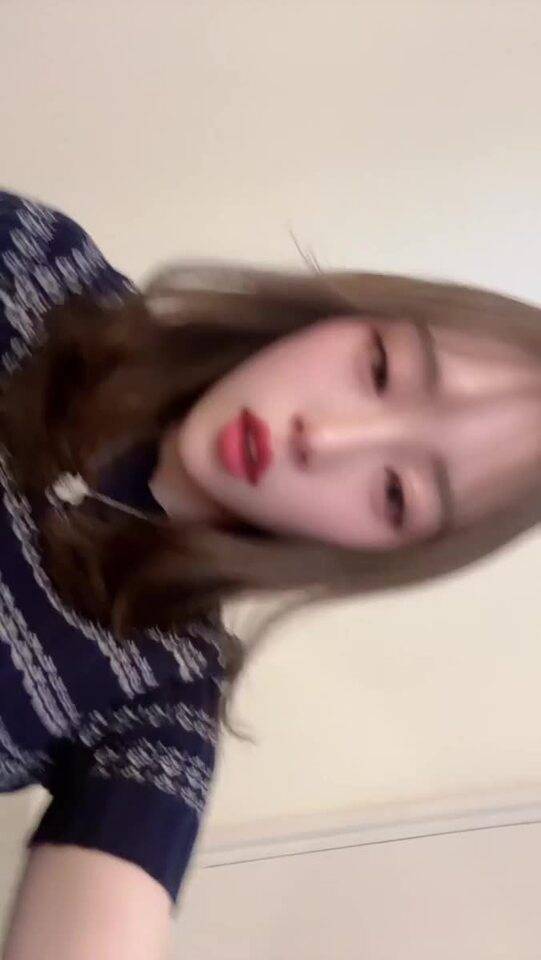 細身巨乳💕実物の方が間違いないですっ