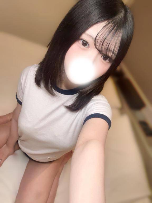 しゅ୨୧