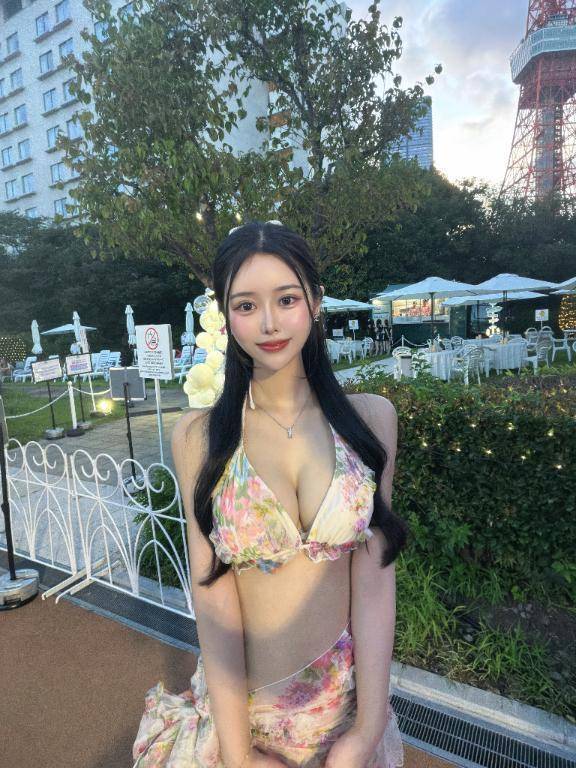 顔出し👙💕✨