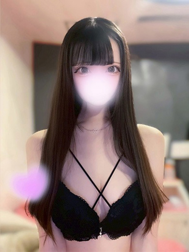 初月あいら（ブルーバード）