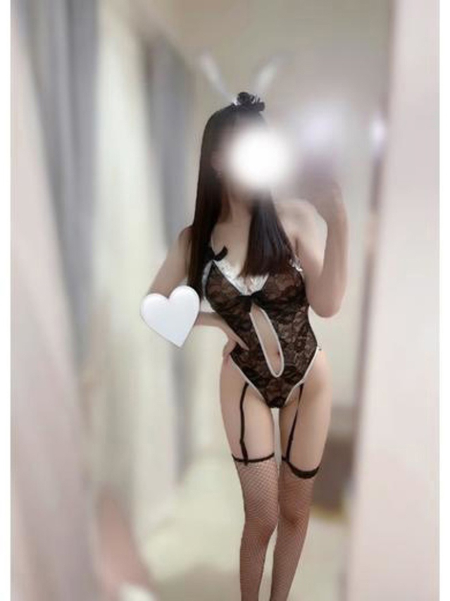 初月あいら（ブルーバード）