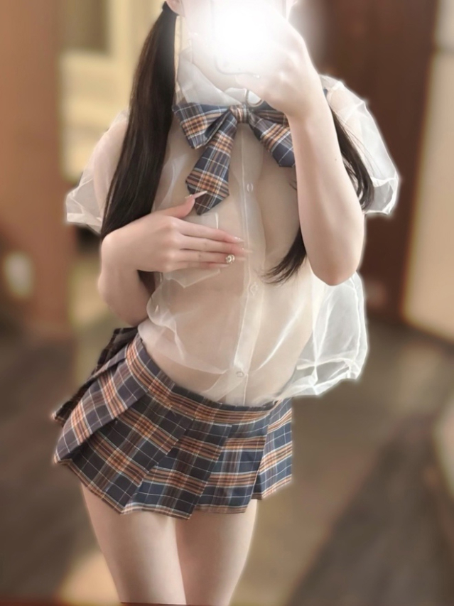 初美しゅり（ブルーバード）