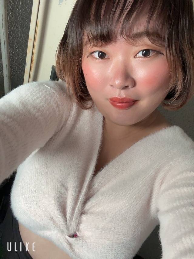 はじめまして✨あすなです(*^^*)