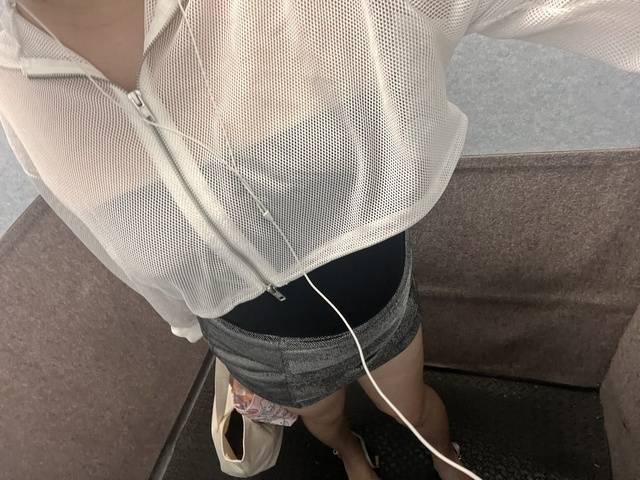 雨が降る様な降らない様な。