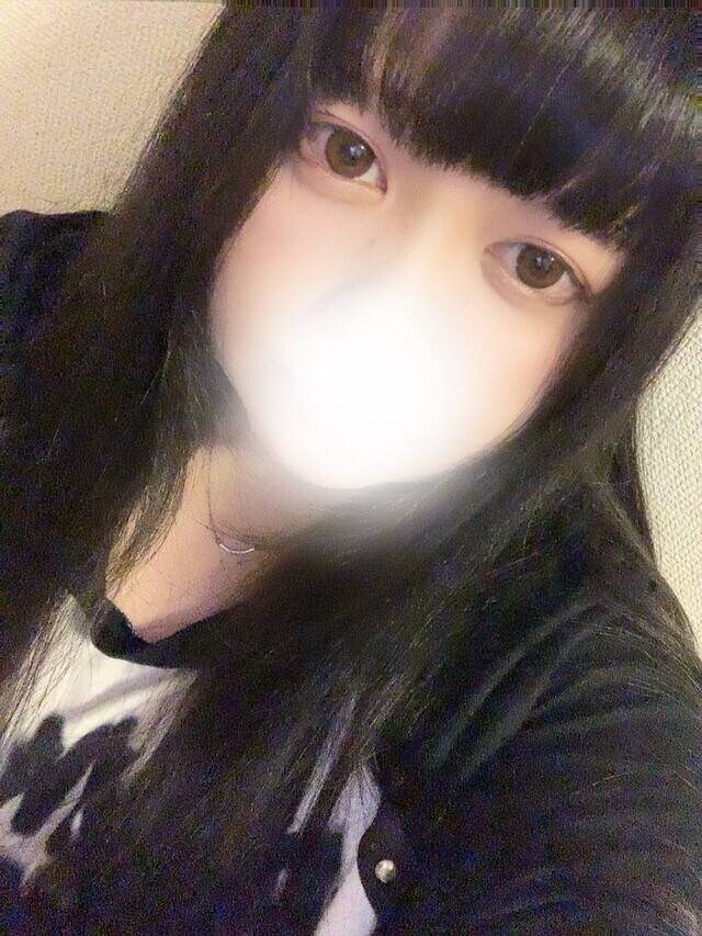 手前が好き🐳🫧……ᰔᩚ