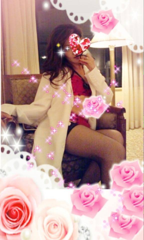 在宅勤務で昼寝している間に凡ミスの人妻